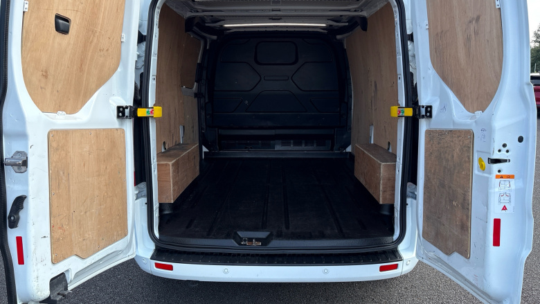 Ford Transit Custom 300 L1 Diesel Fwd 2.0 EcoBlue 130ps Low Roof Limited Van